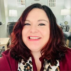 Meet your Posher, Angela